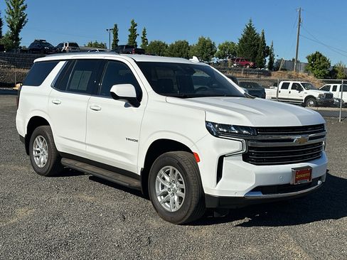 Used 2024 Chevrolet Tahoe LT AWD/4WD image 8