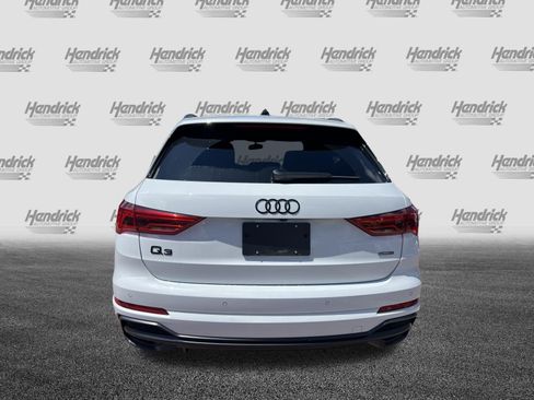 Used 2022 Audi Q3 2.0T Premium Plus w/ Premium Plus Package AWD/4WD image 9