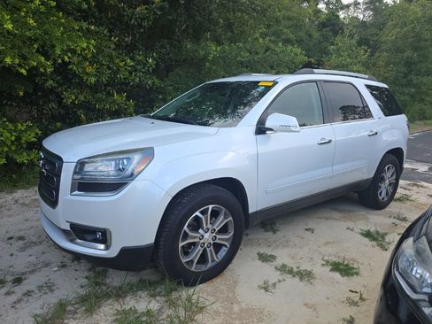 Used 2016 GMC Acadia SLT w/ Open Road Package FWD image 1