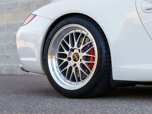 Used 2009 Porsche 911 Carrera S RWD image 32