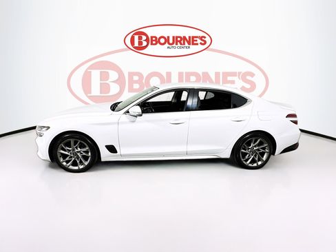 Used 2022 Genesis G70 2.0T image 7