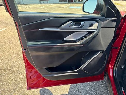 New 2026 Ford Explorer ST AWD/4WD image 8