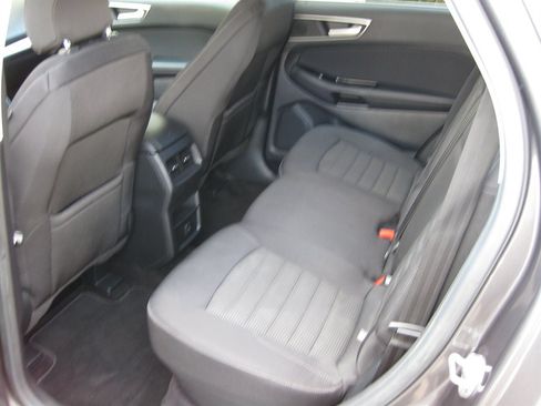 Used 2016 Ford Edge SEL AWD/4WD image 25