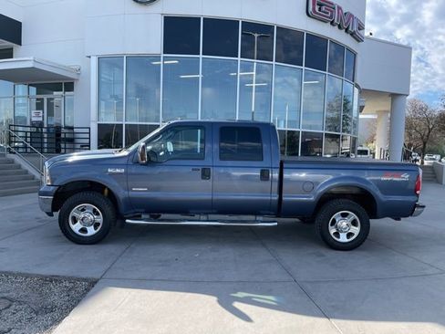 Used 2006 Ford F250 Lariat image 3