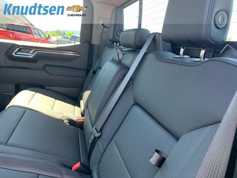 New 2026 Chevrolet Silverado 1500 LT Trail Boss w/ Convenience Package II AWD/4WD image 19