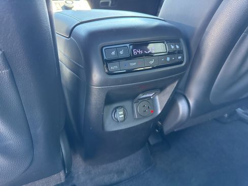 Used 2024 Hyundai Palisade Calligraphy FWD image 21