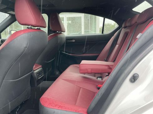 Used 2024 Lexus IS 300 w/ Comfort Package RWD image 9