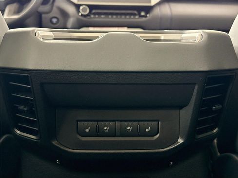New 2026 Toyota Tundra Platinum AWD/4WD image 40