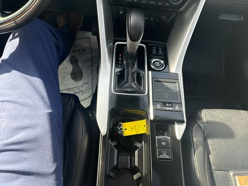 Used 2019 Mitsubishi Eclipse Cross SEL AWD/4WD image 23