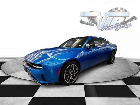 Used 2026 Dodge Charger Scat Pack AWD/4WD image 2