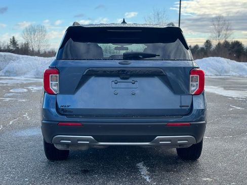 Used 2020 Ford Explorer XLT w/ Equipment Group 202A image 5