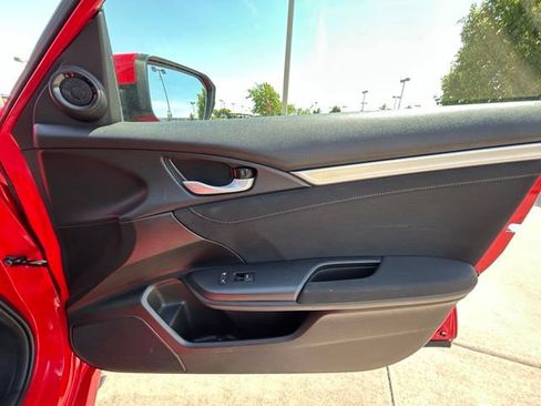 Used 2017 Honda Civic EX image 32