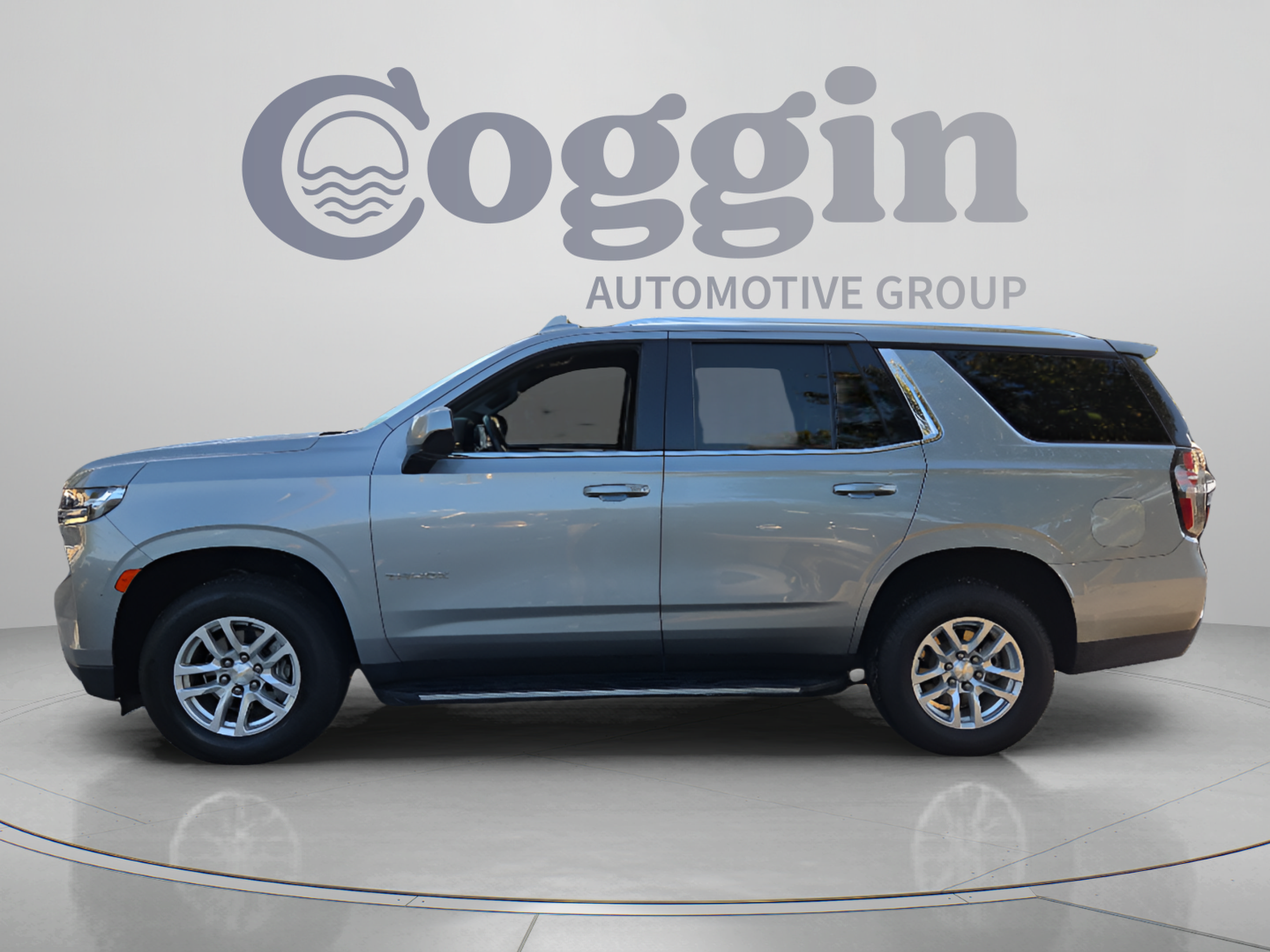 Used 2023 Chevrolet Tahoe LT RWD image 2