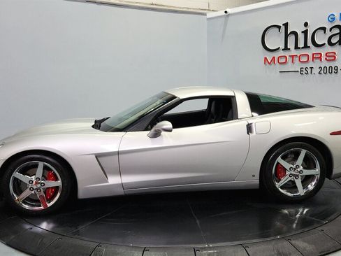 Used 2007 Chevrolet Corvette Coupe RWD image 18