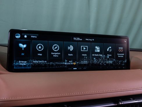 Used 2024 Genesis G80 w/ Prestige Package AWD/4WD image 24