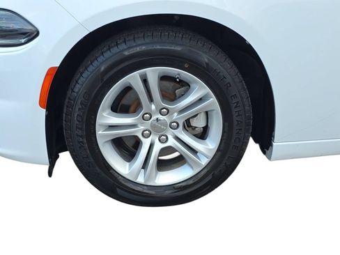 Used 2023 Dodge Charger SXT RWD image 29