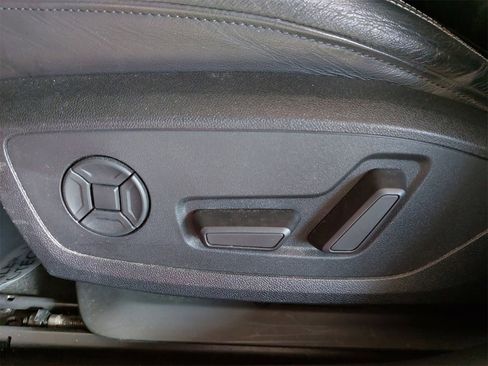 Used 2019 Audi A6 3.0T Premium Plus w/ Premium Plus Package image 35