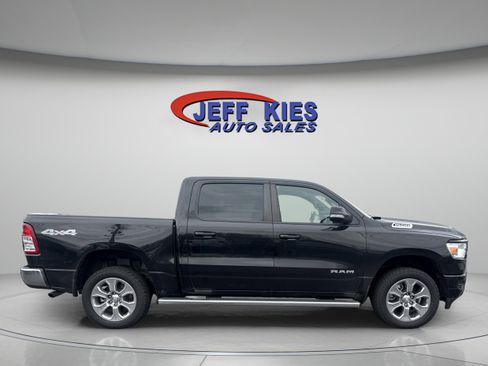 Used 2019 RAM 1500 Big Horn AWD/4WD image 4