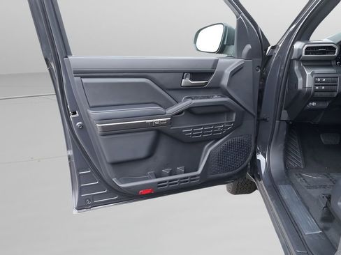 New 2026 Toyota Tacoma TRD Off-Road AWD/4WD image 7