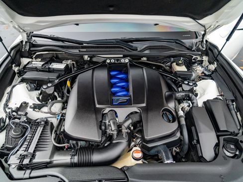 Used 2015 Lexus RC F w/ Premium Package RWD image 29