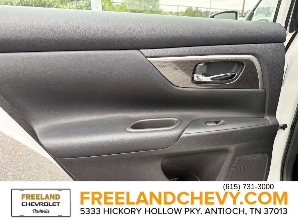 Used 2014 Nissan Altima 2.5 SL w/ Technology Package FWD image 20