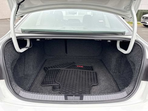 Used 2020 Volkswagen Jetta GLI Autobahn FWD image 12