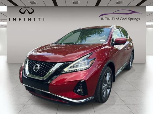 Used 2020 Nissan Murano Platinum w/ Cargo Package FWD image 3