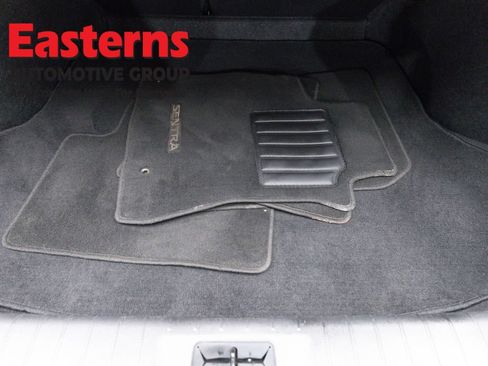 Used 2023 Nissan Sentra SV FWD image 9