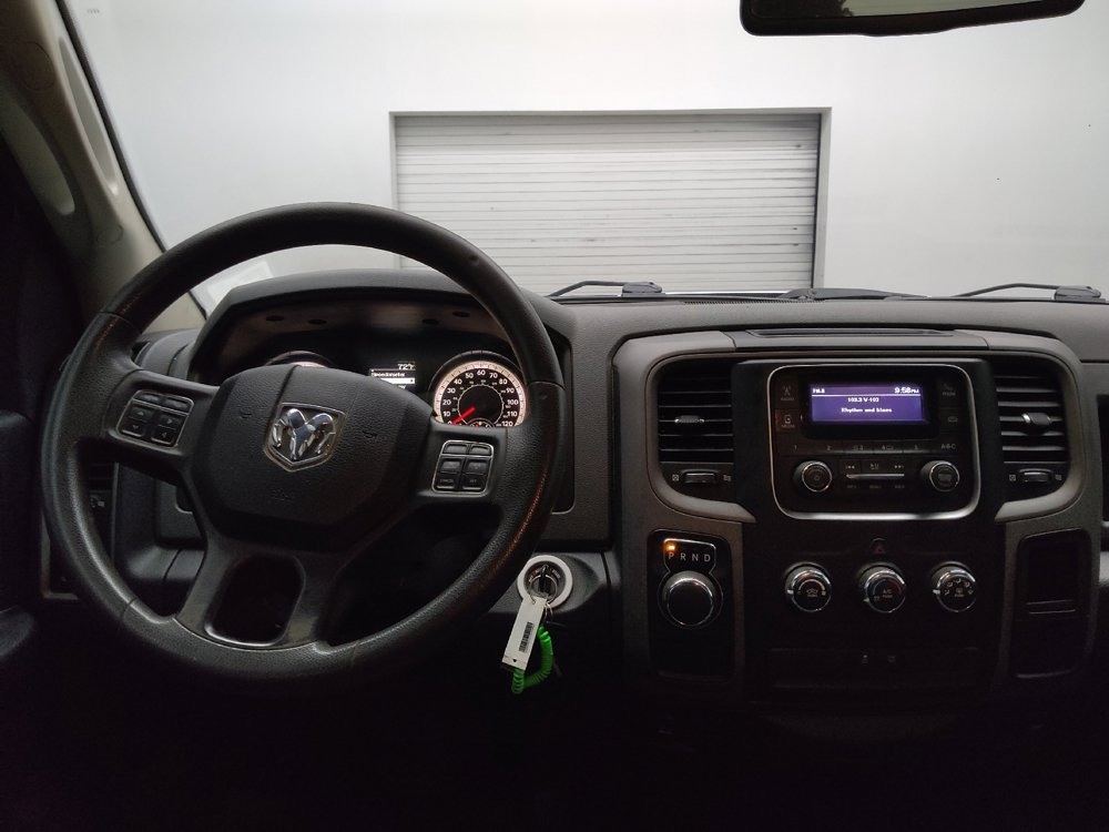 Used 2018 RAM 1500 Tradesman w/ Chrome Appearance Group RWD image 22