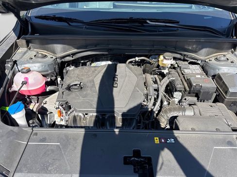 Certified 2025 Kia Sorento S image 13