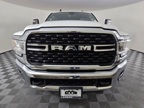 Used 2024 RAM 3500 Big Horn image 6