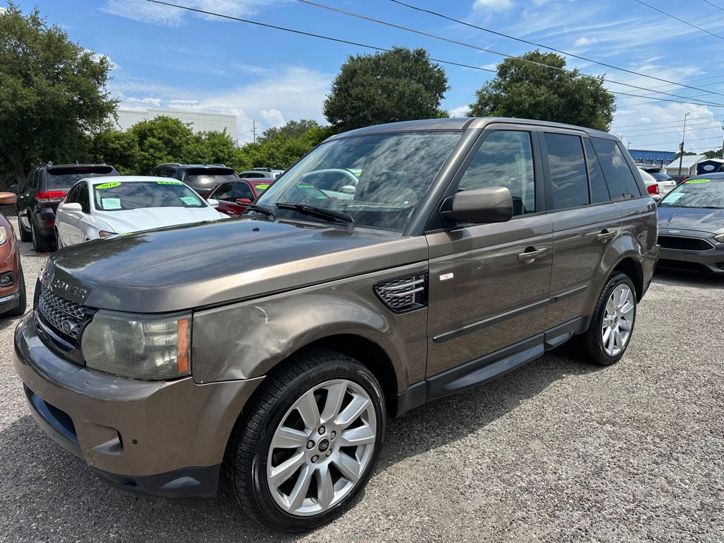 Used 2013 Land Rover Range Rover Sport HSE LUX AWD/4WD image 3