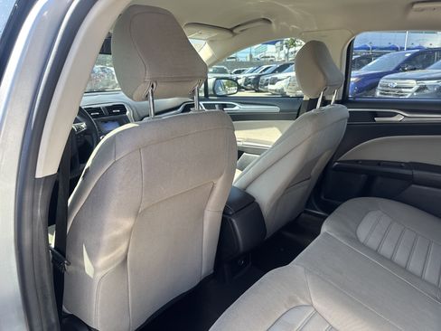 Used 2020 Ford Fusion S FWD image 25