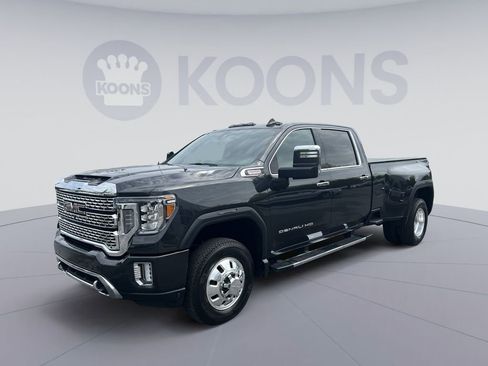 Used 2020 GMC Sierra 3500 Denali w/ Denali Ultimate Package AWD/4WD image 1