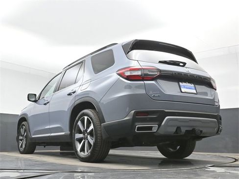 Used 2023 Honda Pilot Touring image 50