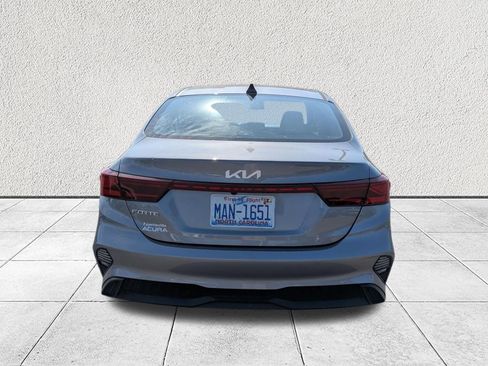 Used 2024 Kia Forte LXS image 4