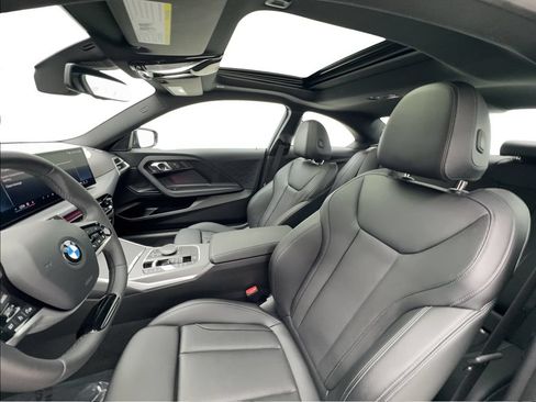 Used 2026 BMW 230i Coupe RWD image 18