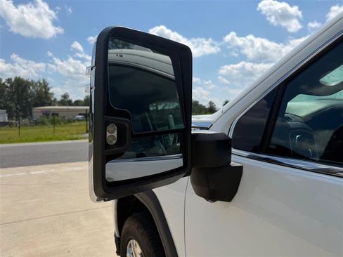 Used 2020 GMC Sierra 2500 Denali w/ Denali Ultimate Package AWD/4WD image 12