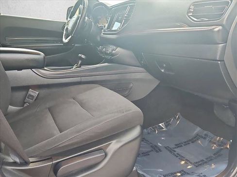 Used 2023 Dodge Durango GT image 23