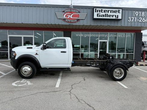Used 2024 RAM 4500 Tradesman RWD image 5