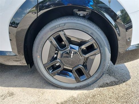 New 2026 Kia EV9 GT-Line image 29