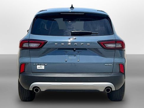 Used 2023 Ford Escape Active w/ Tech Pack #1 AWD/4WD image 4