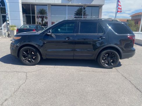 Used 2015 Ford Explorer Sport w/ Equipment Group 401A AWD/4WD image 9