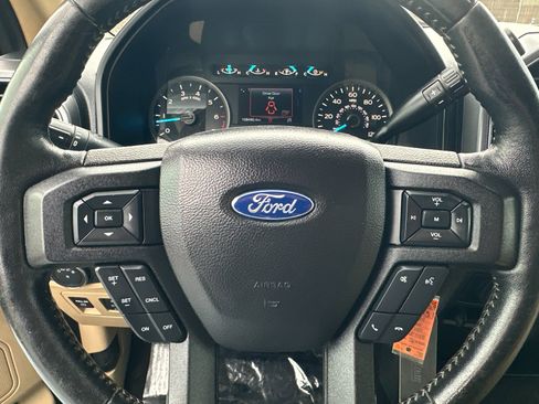 Certified 2019 Ford F150 XLT w/ Equipment Group 302A Luxury image 22