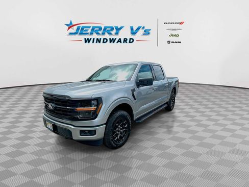 Used 2025 Ford F150 XLT w/ Equipment Group 301A Standard AWD/4WD image 4
