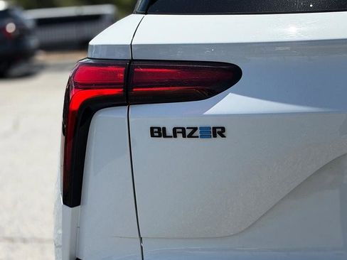 Used 2024 Chevrolet Blazer EV RS AWD/4WD image 14