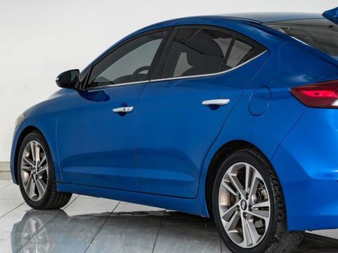 Used 2017 Hyundai Elantra Limited image 55