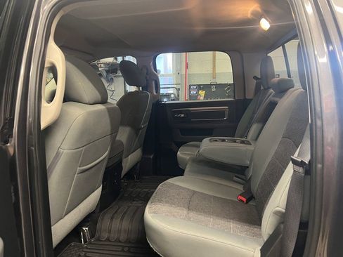 Used 2016 RAM 1500 Big Horn image 7