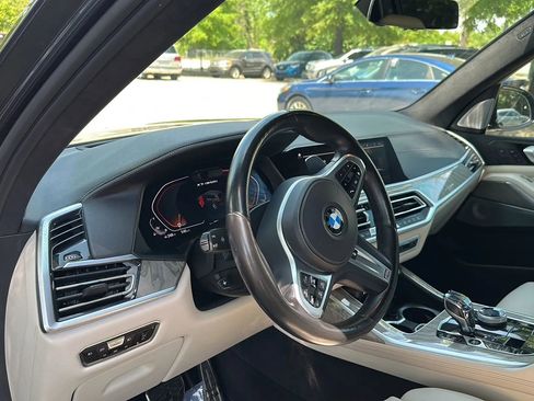 Used 2021 BMW X7 M50i AWD/4WD image 15