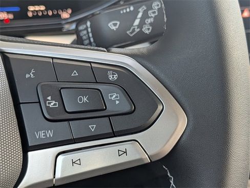 New 2026 Volkswagen Taos S image 24